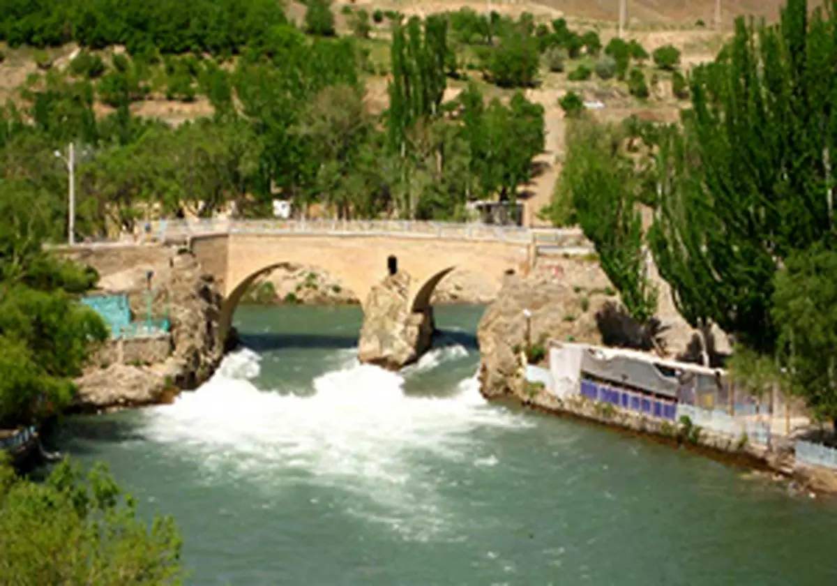 نگین گردشگری چهارمحال و بختیاری پذیرای مسافران تابستانی