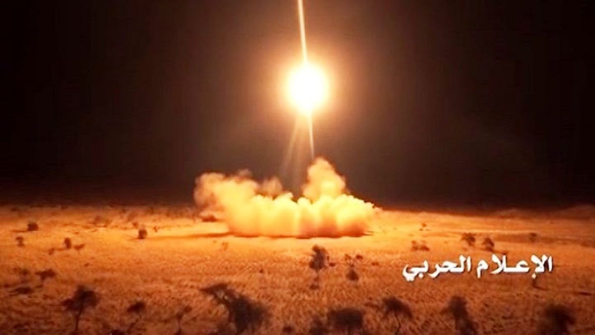 نیروهای سعودی هدف موشک های یمنی قرار گرفتند