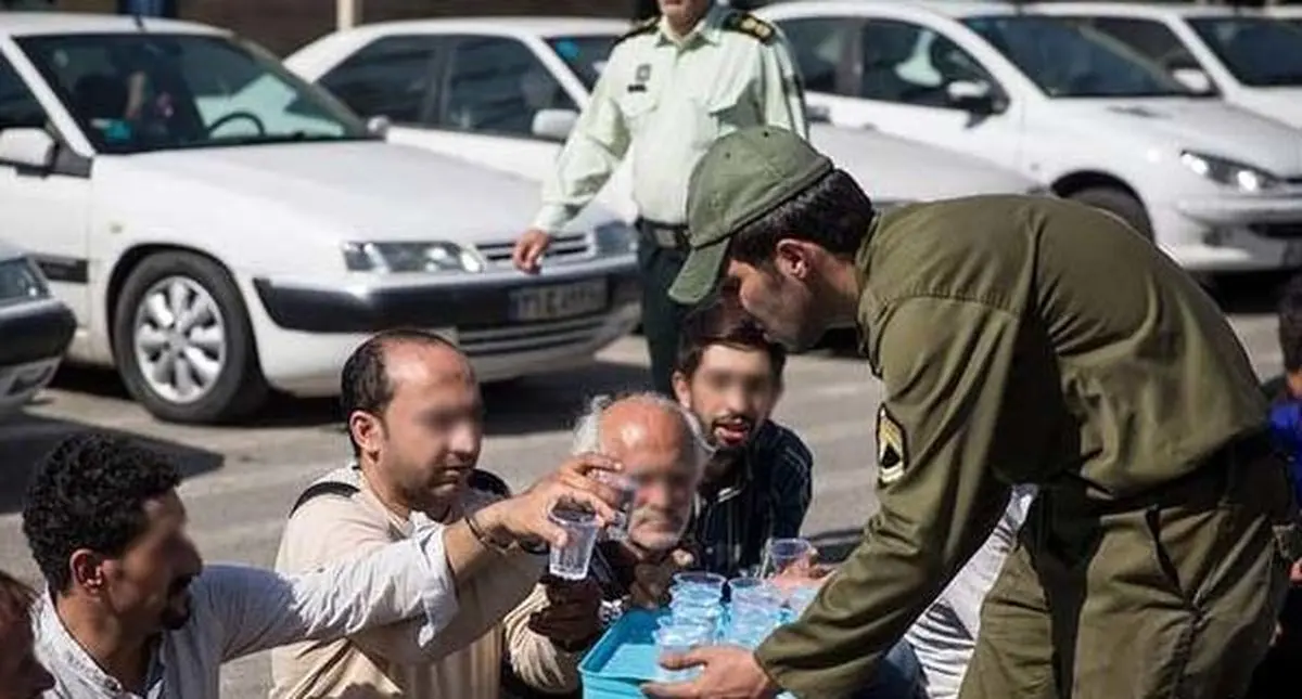 برخورد جالب سرباز ناجا با اشرار در گرمای شدید + عکس