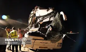 تصادف تریلی با اتوبوس زائران عراقی یک کشته برجای گذاشت