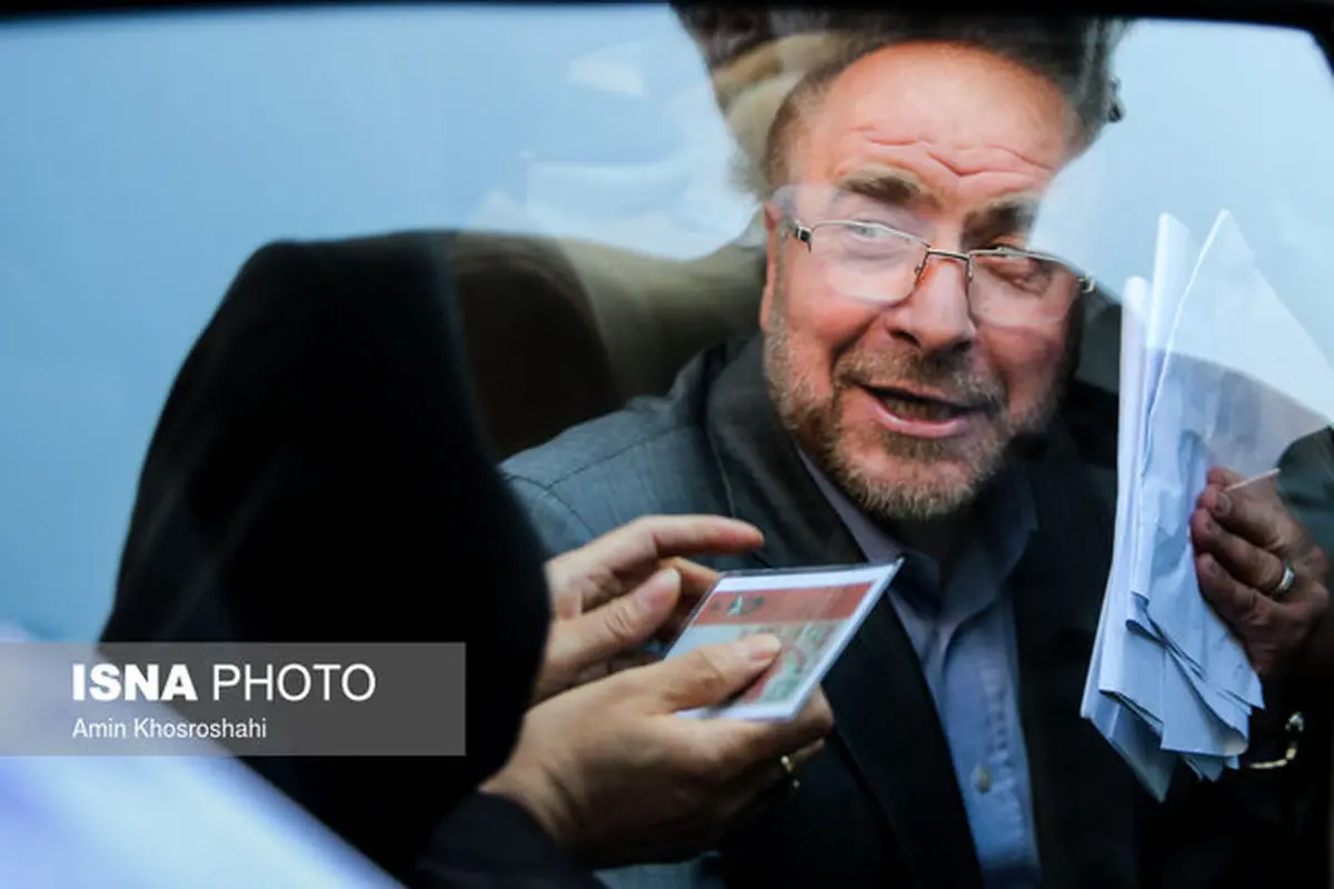 درخواست حسام الدین آشنا از قالیباف