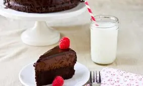 غذاهایی که پوست صورت را تغییر می دهند