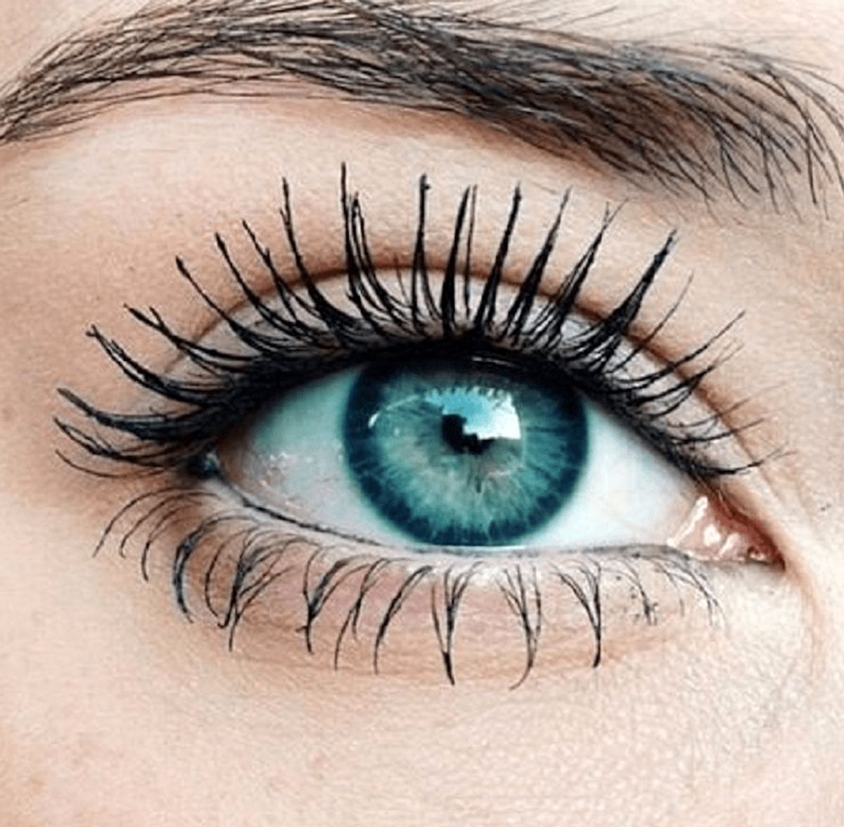 تقویت مژه و ابرو با چند روش خانگی موثر