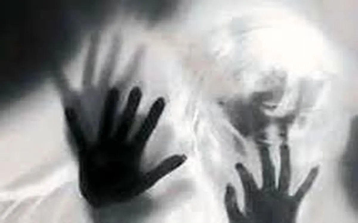 دختر جوان خودش به راننده پیشنهاد خجالت آور داده بود !