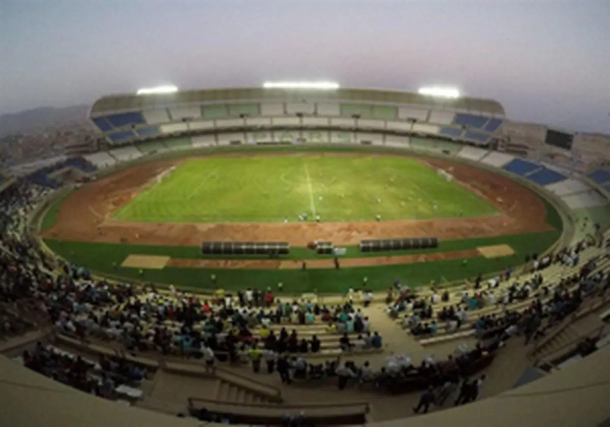 عامل آتش زدن پرچم ایران در ورزشگاه غدیر اهواز دستگیر شد/ شناسایی ۱۷ ‌اخلالگر‌ نظم ‌ورزشگاه اهواز