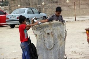 سوءاستفاده مافیا از کودکان زباله‌گرد / وزارت بهداشت هیچ اقدامی درباره زباله‌های پزشکی انجام نمی‌دهد