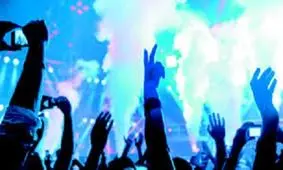 در پارتی شوم حامله شدم !