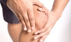 صدا های عجیب زانو به چه علت است؟