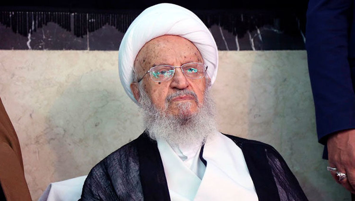 انتقاد تند آیتالله مکارم شیرازی از تجمع قم/ پلاکارد یک اعتراف ضمنی داشت