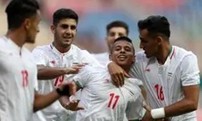 هم قسم شدن بازیکنان امید برای غلبه بر کره با ستاره تاتنهام/ تیم امید فردا جاکارتا را ترک می‌کند