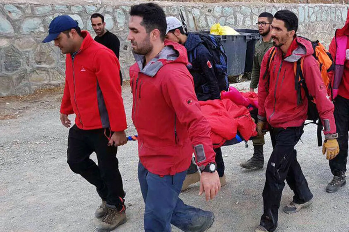 مرگ یک کوهنورد و مصدومیت ۲ نفر در قله دماوند