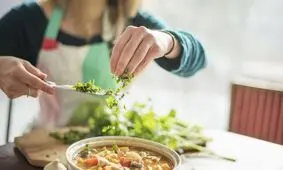 جای خالی این مواد مغذی در غذاهایتان شما را افسرده میکند
