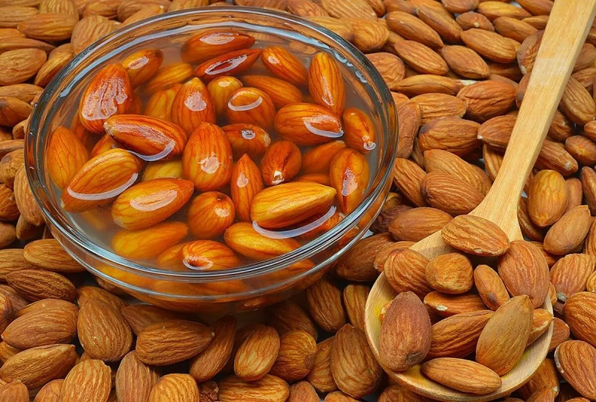 با این کار خاصیت بادام را چندین برابر کنید