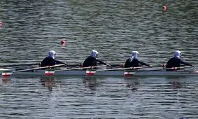 روئینگ 4 نفره بانوان به مدال نقره بازی های آسیایی رسید