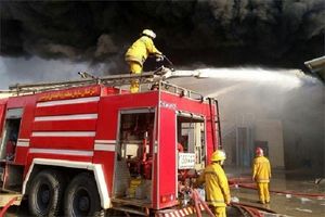 آتش سوزی ساختمان اداره پست تبریز مهار شد