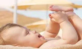 از علائم تا درمان گرمازدگی نوزادان و کودکان