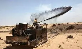 مالچ پاشی۵۰۰ هکتار از بیابان های اطراف چذابه