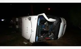 واژگونی اتوبوس در قم یک کشته و 46 مصدوم برجا گذاشت