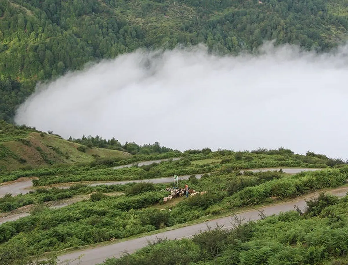 روستایی عجیب و رویایی بر فراز ابرها+ تصاویر