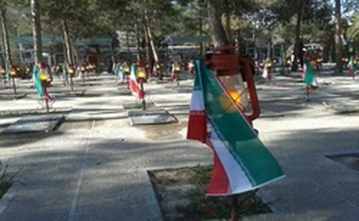 روایتی خواندنی از پویش جوانانی که سنگ مزار شهدا را صیقل می‌دهند