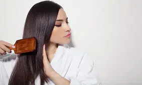جلوگیری از شکننده شدن مو‌ها در تابستان
