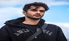 انتقاد متفاوت ساعد سهیلی