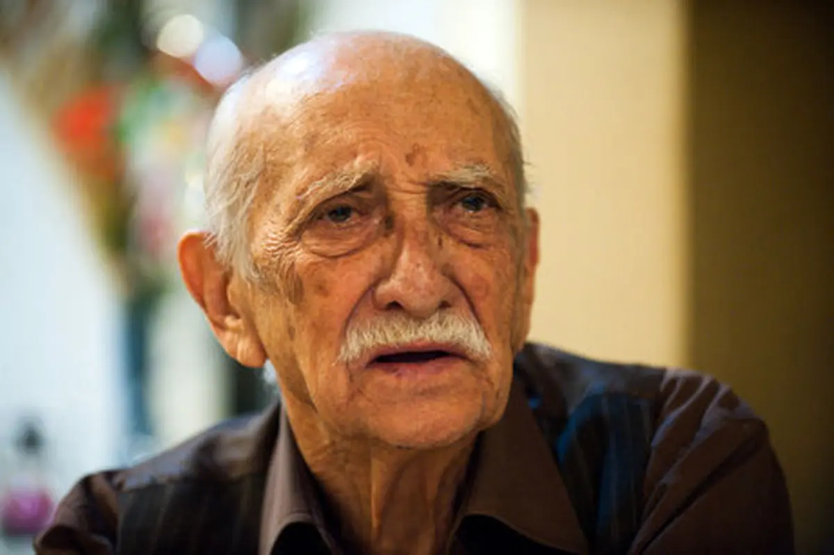 ماجرای بیرون انداخته شدن بازیگر پیشکسوت از خانه پدری