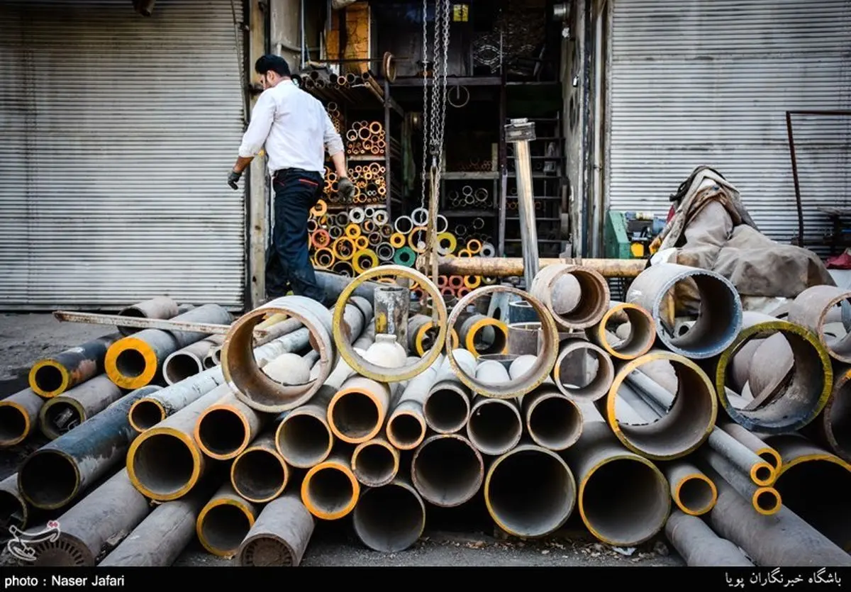 آهن ۷۰۰ تومان ارزان شد