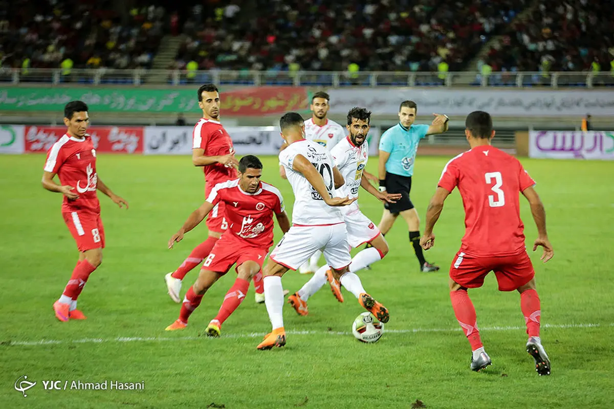 پرسپولیس، تنها قاتل تیم صدرنشین لیگ برتر فوتبال