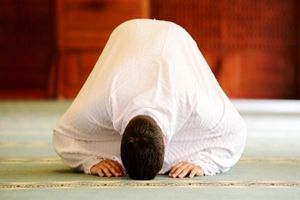 نماز صبح خطر حمله‌ قلبی را کم می‌ کند