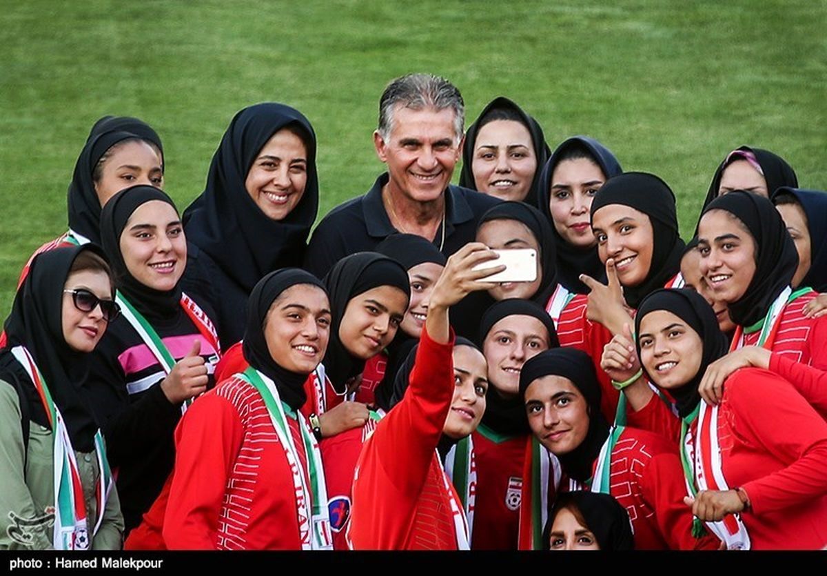 آزمون: کیروش خودش تمایل دارد به ما مشاوره فنی بدهد/ در اردوی تیم ملی به نام بازیکنان نگاه نکردیم