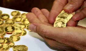 محدودسازی تحویل سکه‌ها به ۱۰ عدد اعتماد عمومی را از بین می‌برد