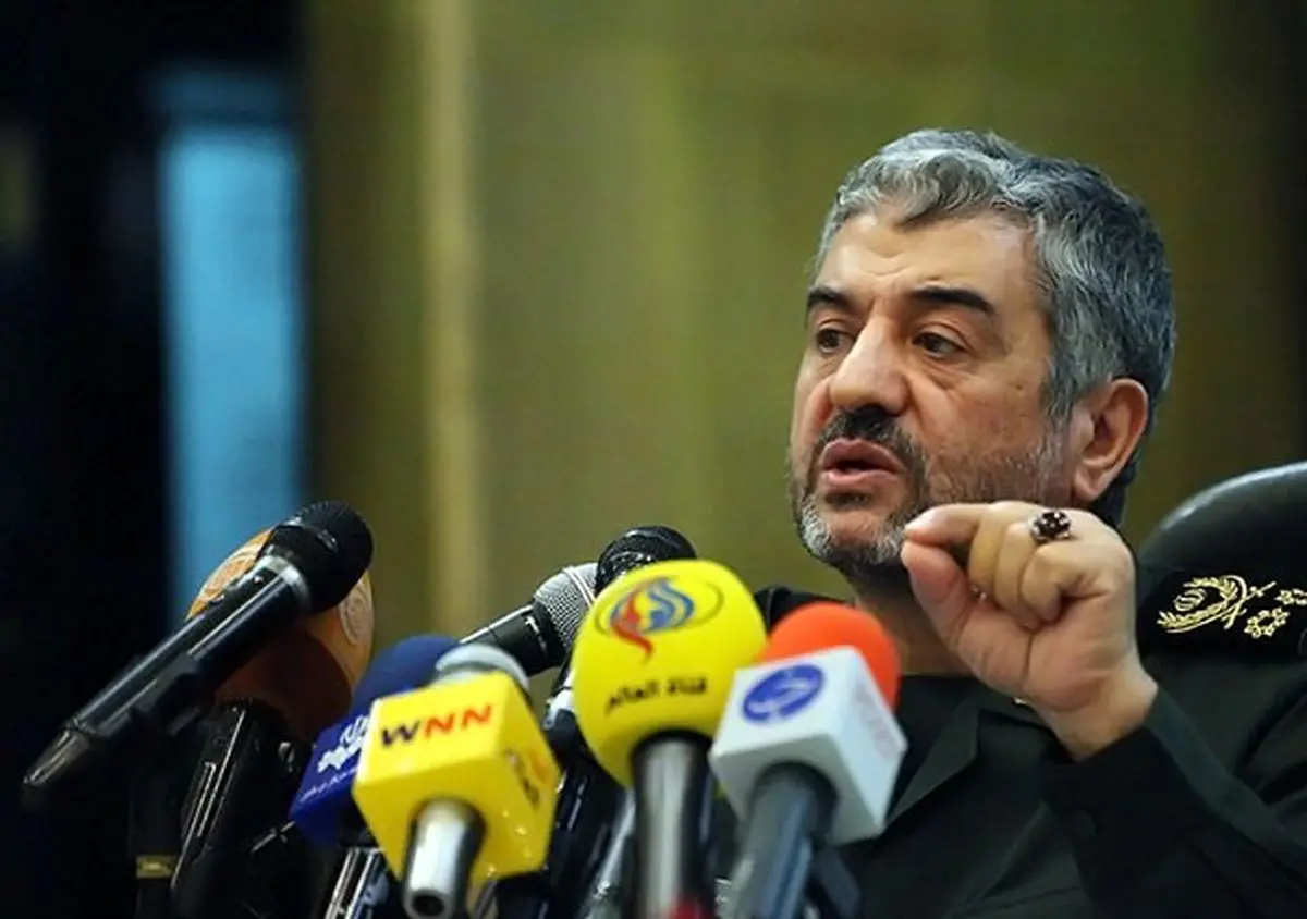 سرلشکر جعفری: سپاه در فعالیت‌های اقتصادی ورود پیدا نمی‌کند/ از نظر سیاسی از رهبری تذکر نگرفته ایم