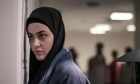 2 لیلای تنها