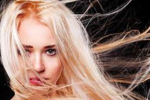 ۷ راه کلیدی برای مراقبت از مو‌های نازک
