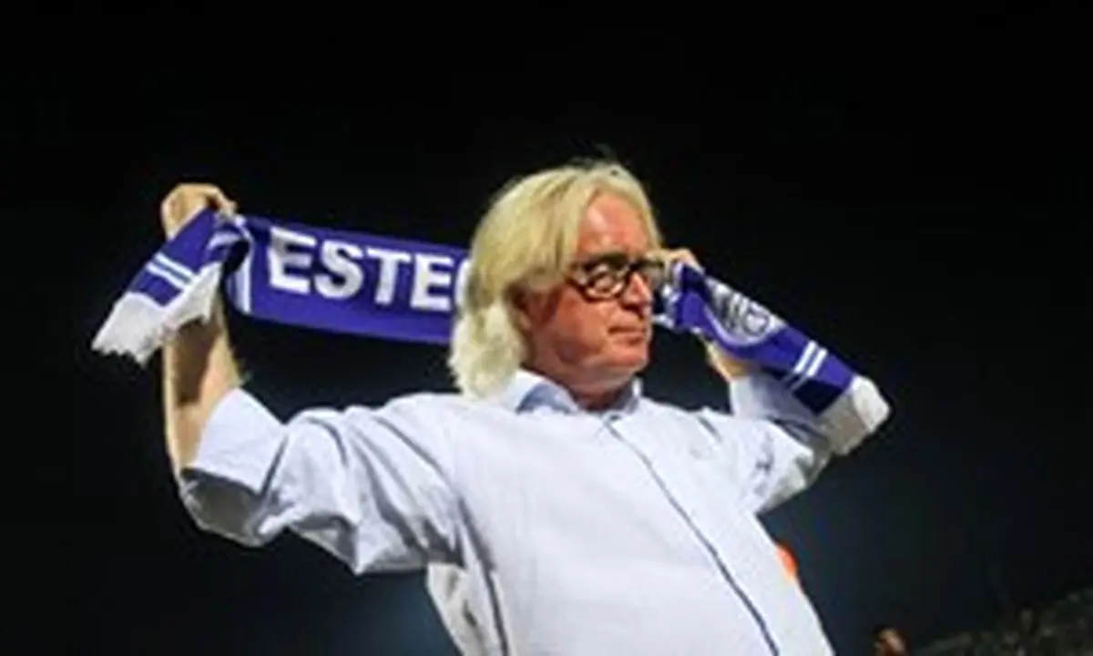 خوش و بش شفر با سرمربی السد