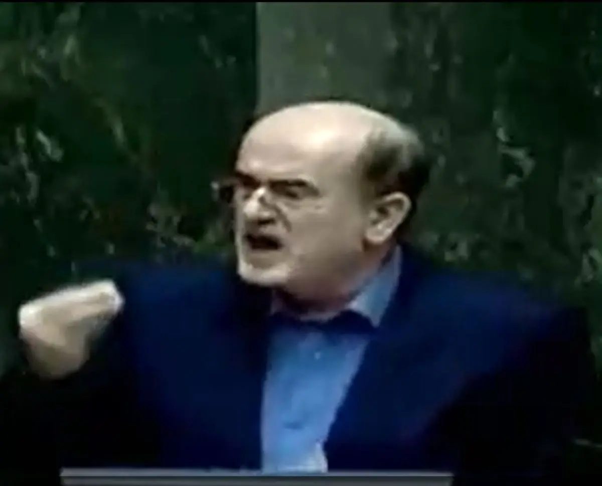 دعوای لفظی دو نماینده در صحن مجلس با الفاظ رکیک... !!!