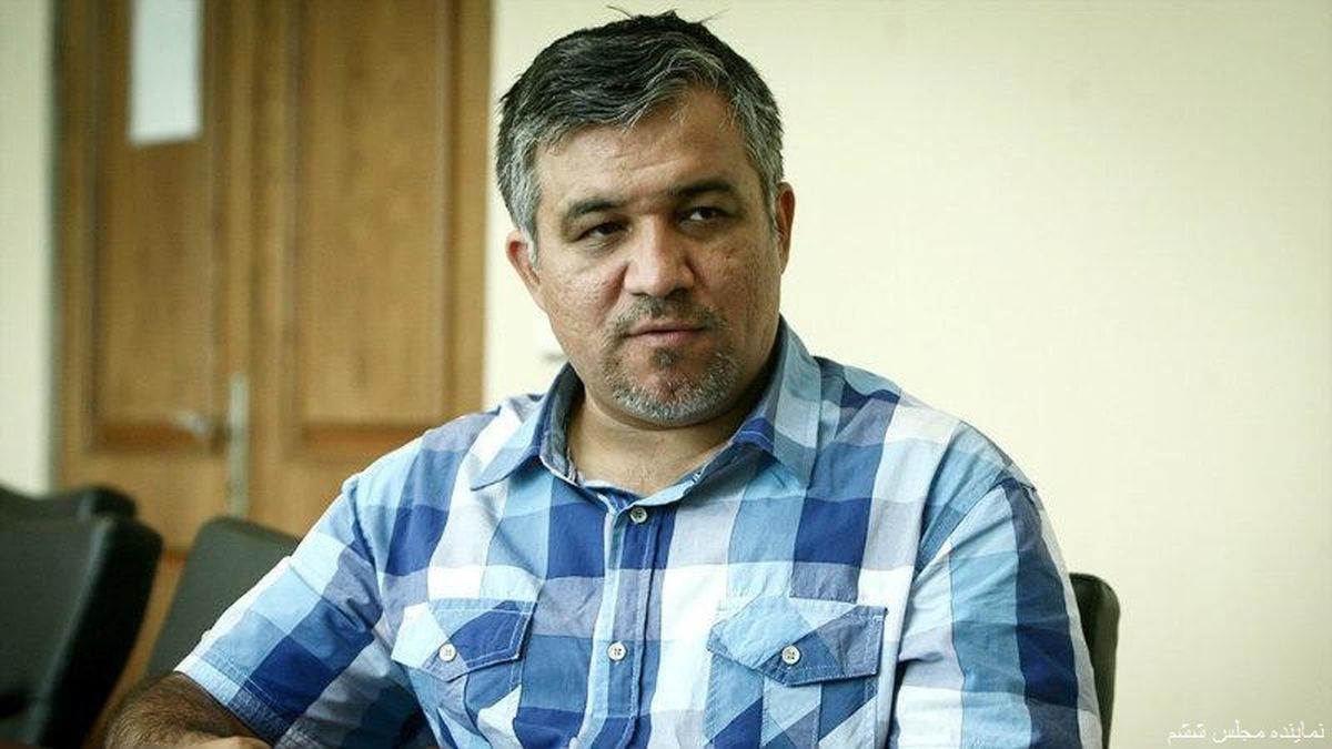 تاجرنیا: تخریب رئیسجمهوری خیانت به کشور است/ قوه مقننه پاسخگوی مردم نیست