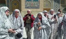 ۱۵ گردشگر پس از زیارت حرم کریمه اهل بیت(ع) مسلمان شدند
