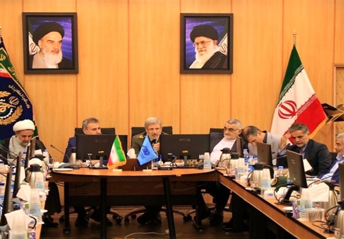 امیرحاتمی: نگاه مجلس به بودجه دفاعی کشور ویژهتر باشد