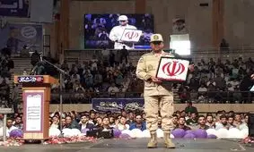 تقدیر از مرزبانی که رشوه شهرام جزایری را نپذیرفت در جشن «دکترسلام»+ عکس