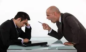 چگونه با افراد منفی پیرامون خود کنار بیاییم؟