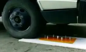 ویدئو: نسل جدید لاستیک خودرو که پس از پنچر شدن، خودش را ترمیم می‌کند