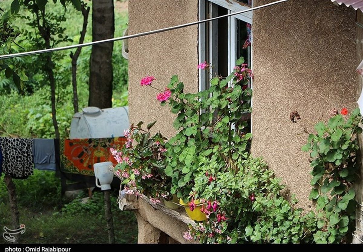 روستای "کیکاووس" با خانههای گلی در اشکورات گیلان به روایت تصویر
