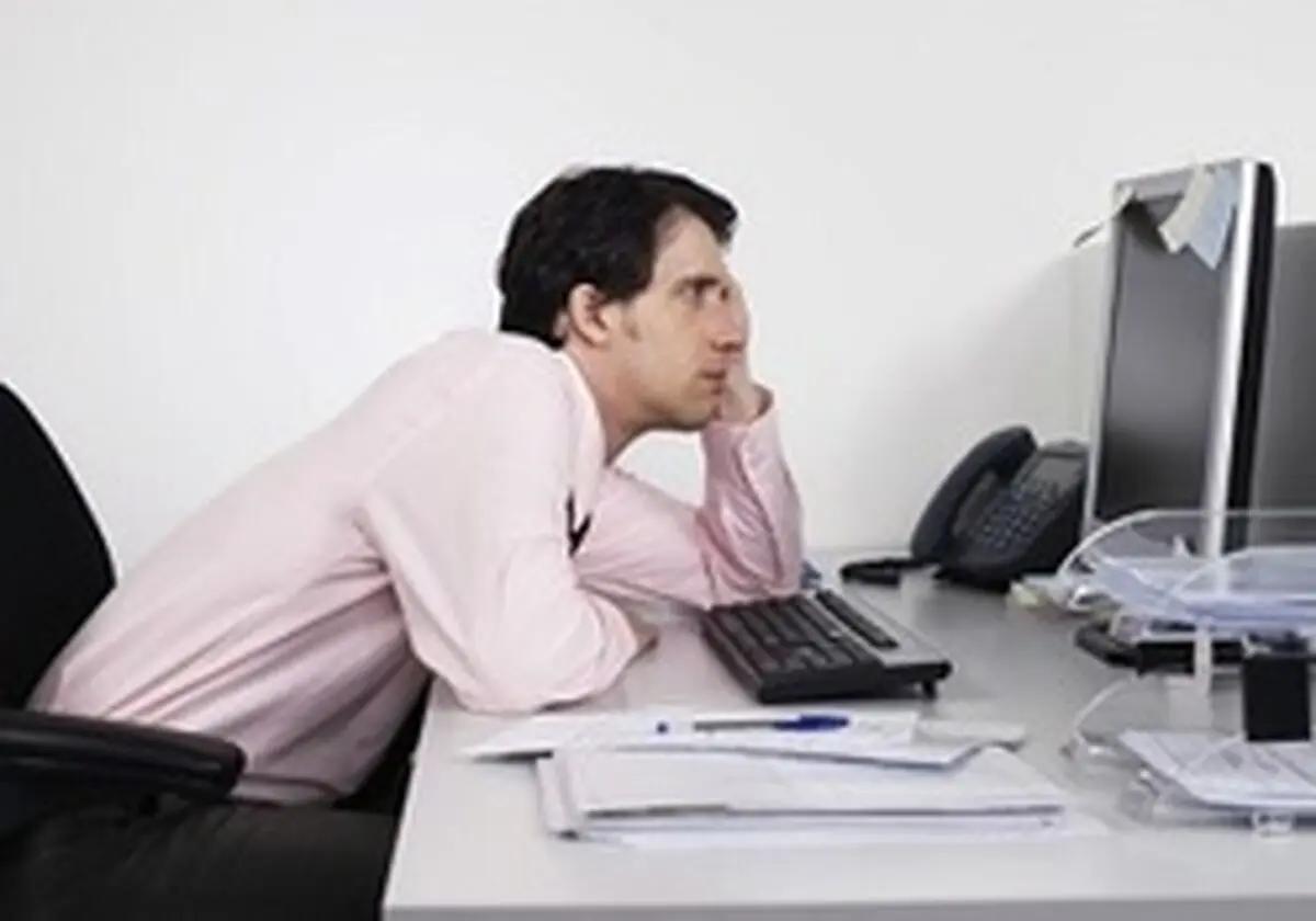 نشستن چه آثار ناگواری برای بدن دارد؟
