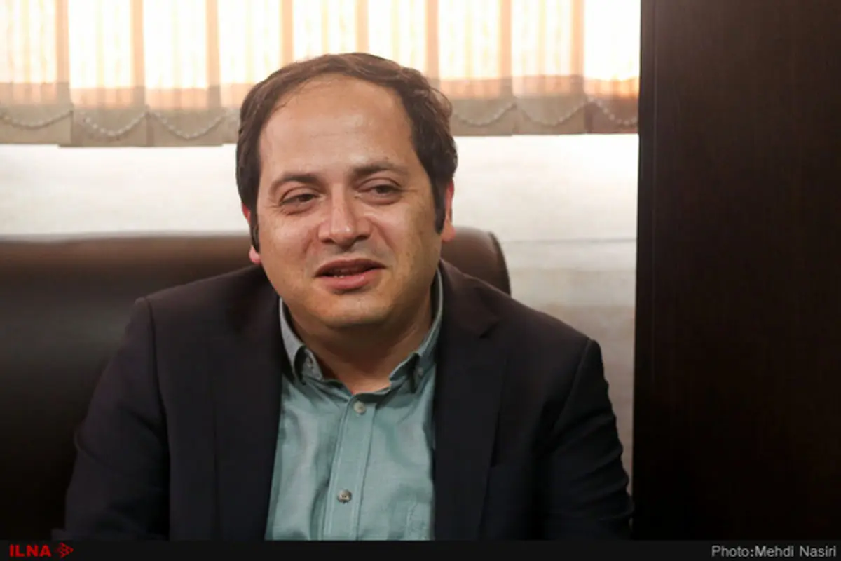 نشت نفت در ری 15 سال سابقه دارد/شایعه نصب شنود روی درختان تهران خنده‌دار است/همه چیز را نمی‌توانیم رسانه‌ای کنیم