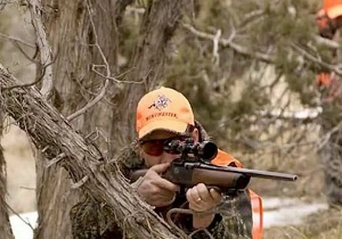 دستگیری 4 شکارچی متخلف در شهرستان خلخال