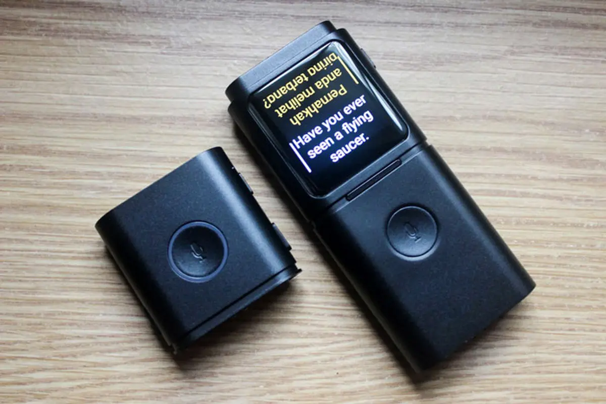 این گجت مترجم به چند زبان زنده دنیا مسلط است