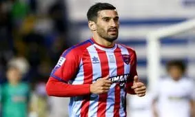 حاج صفی قرمزپوش شد/ سومین کاپیتان تیم ملی در تراکتورسازی