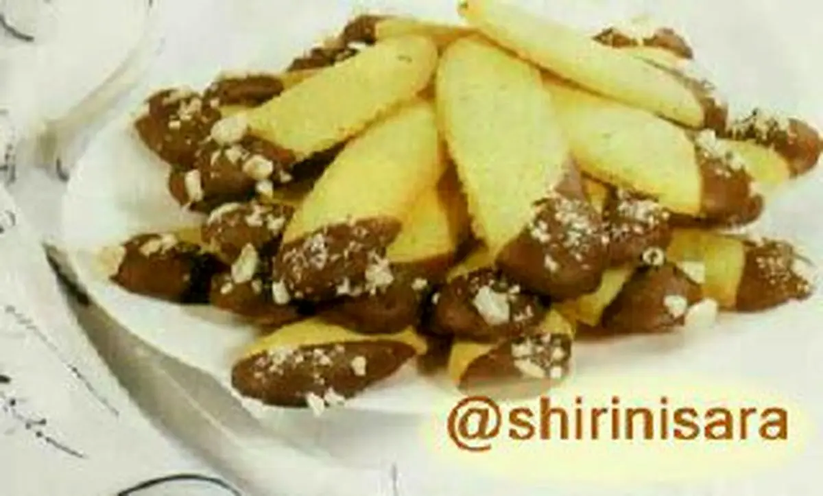 شیرینی گربه ای